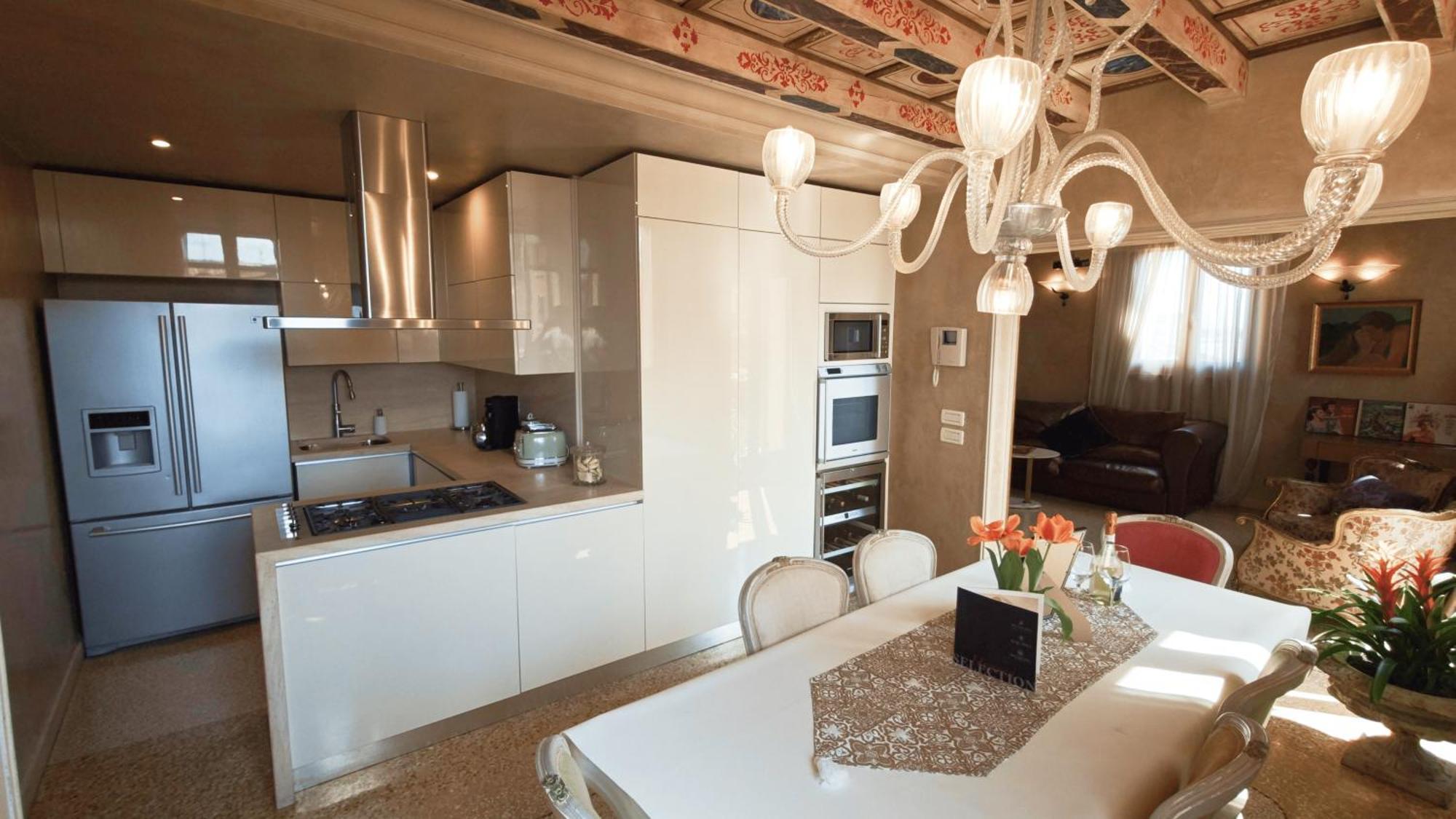 Opera Luxury Apartment Verona Bagian luar foto